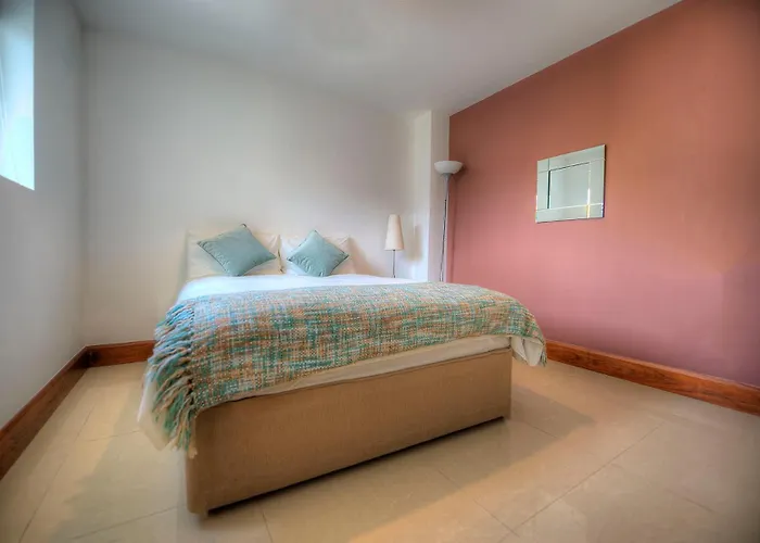 Tur An Tsaile - Lakeside * Galway